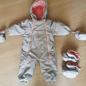 ONE PIECE SNOWSUIT 24 MONTHS